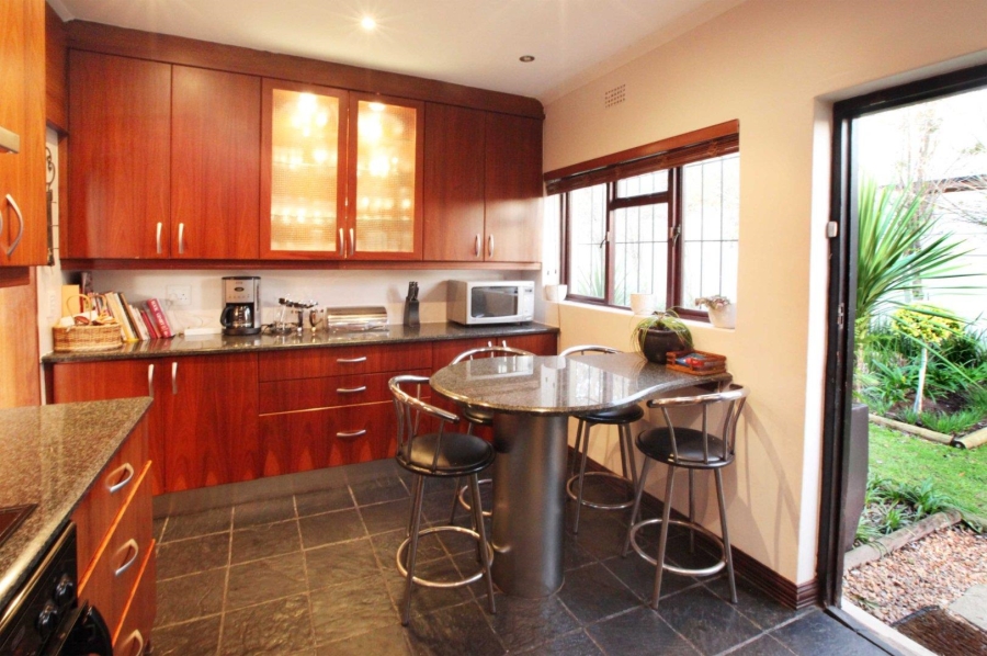 4 Bedroom Property for Sale in Welgemoed Western Cape